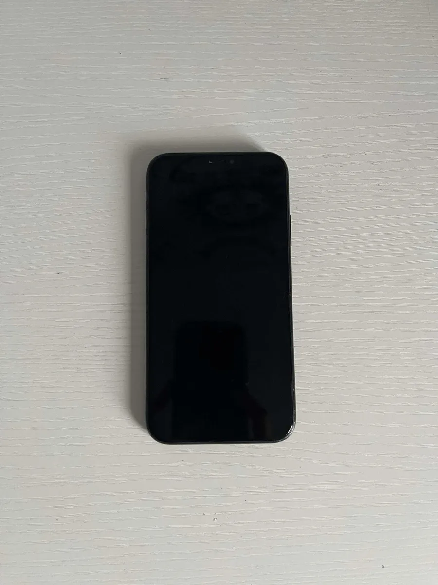 iPhone XR Black 64GB Unlocked / SIM-Free - Image 1