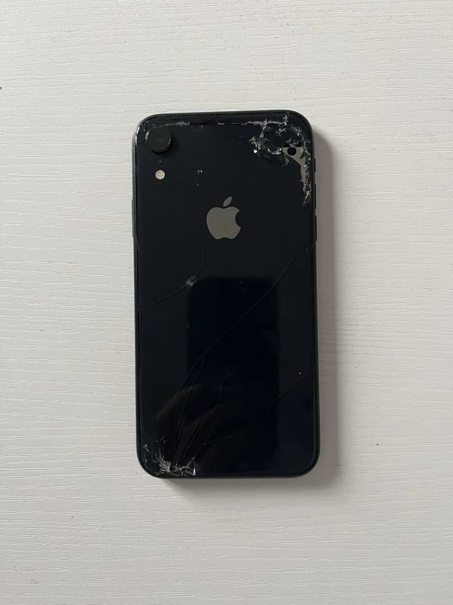 iPhone XR Black 64GB Unlocked / SIM-Free - Image 3