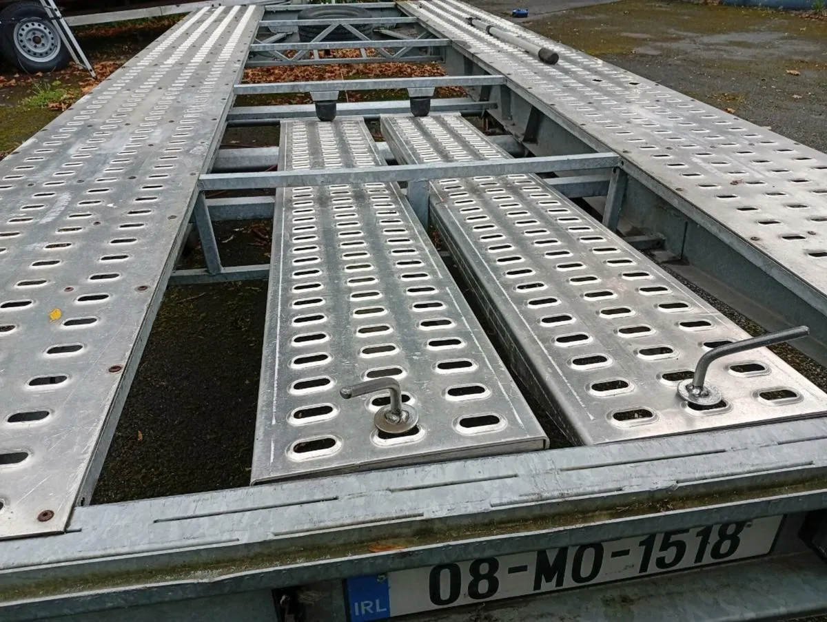 Car transport trailer - Image 1