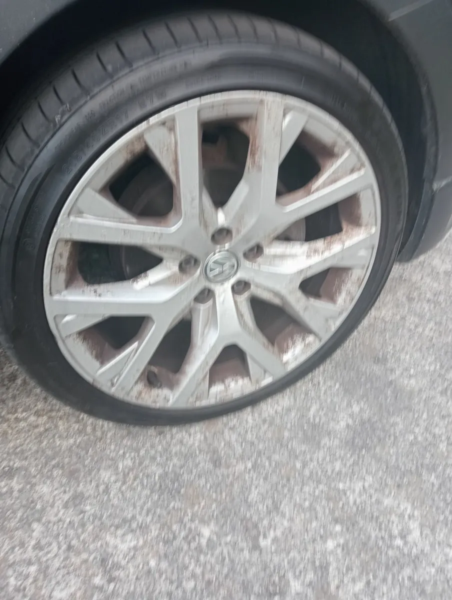 Volkswagen Polo 2015 - Image 4