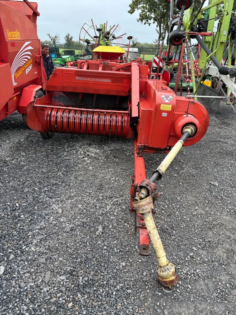 Massey Ferguson Square Bailer - Image 1