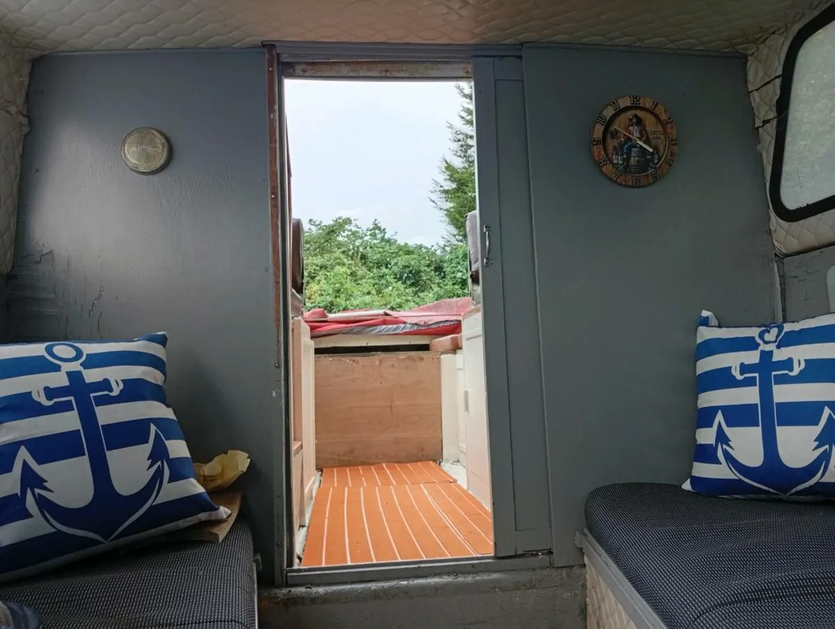 Boat day cruiser - Image 3