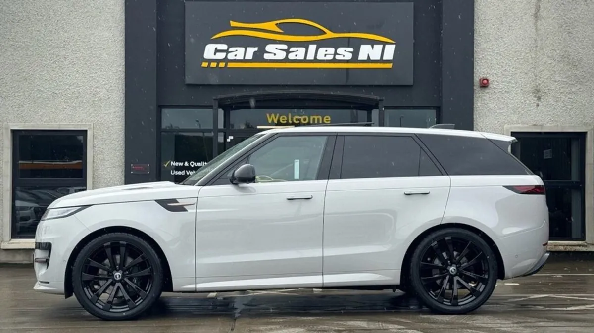 Land Rover Range Rover Sport 3.0 D300 Mhev Dynami - Image 4