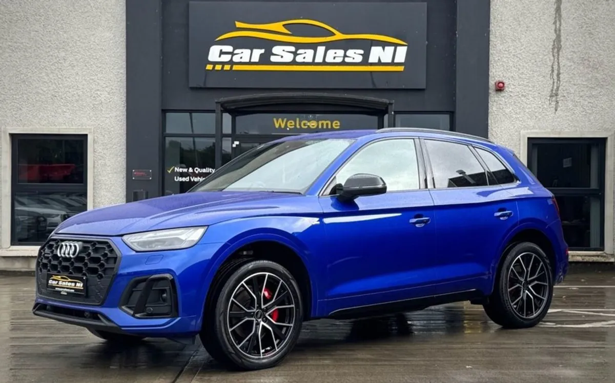 Audi Q5 2.0 TDI 40 Edition 1 SUV 5dr Diesel S Tro - Image 2