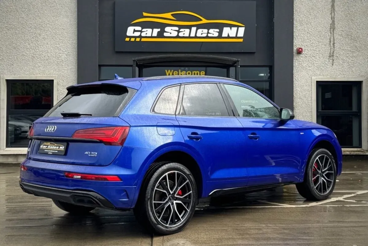 Audi Q5 2.0 TDI 40 Edition 1 SUV 5dr Diesel S Tro - Image 4