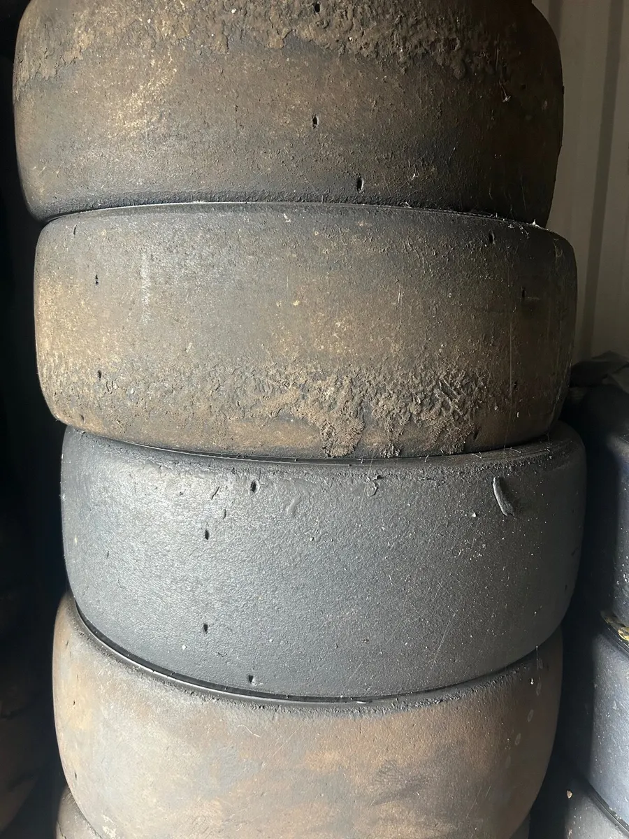 Slick Tyres - Image 3