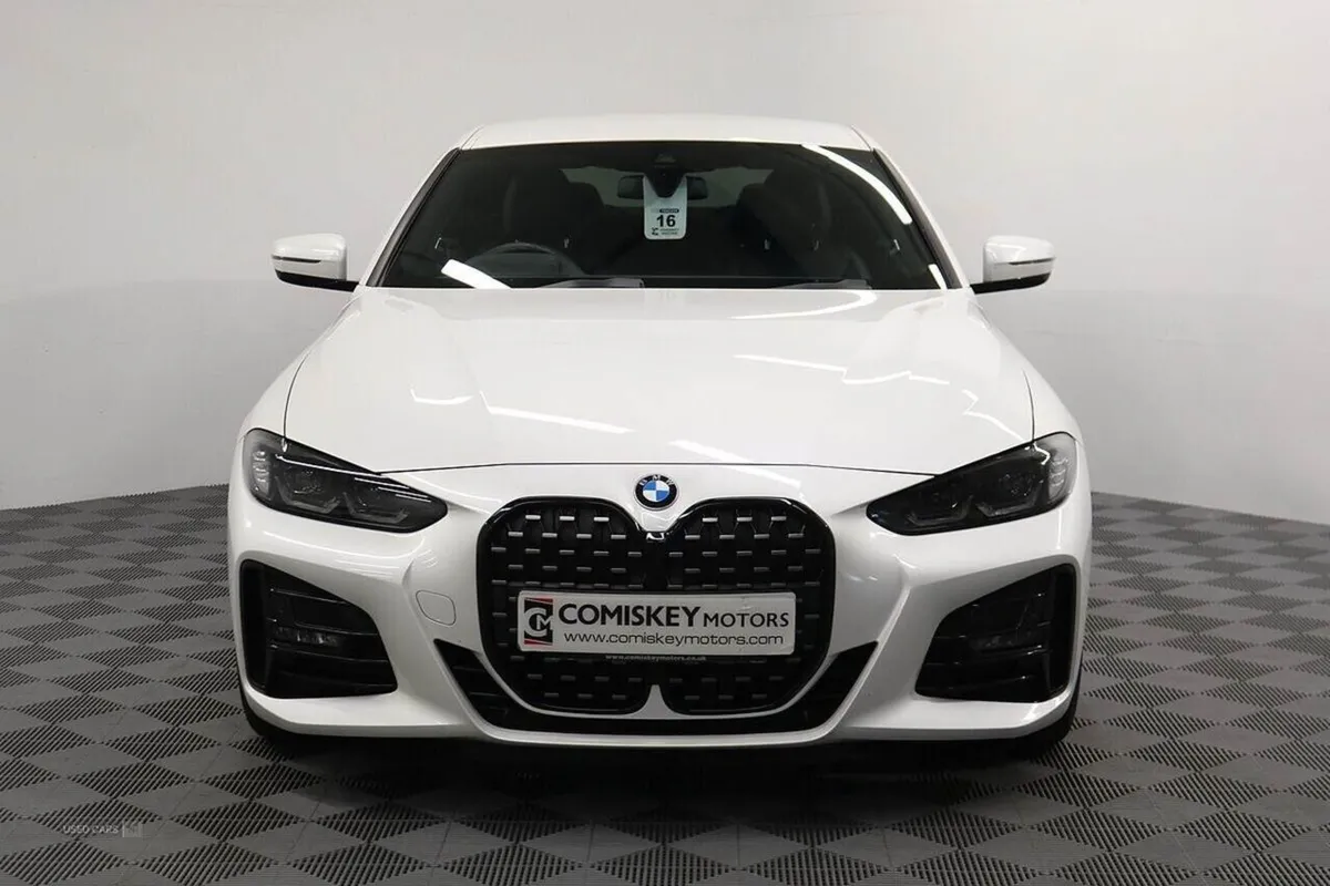 BMW 4 Series 420d MHT M Sport - Image 2