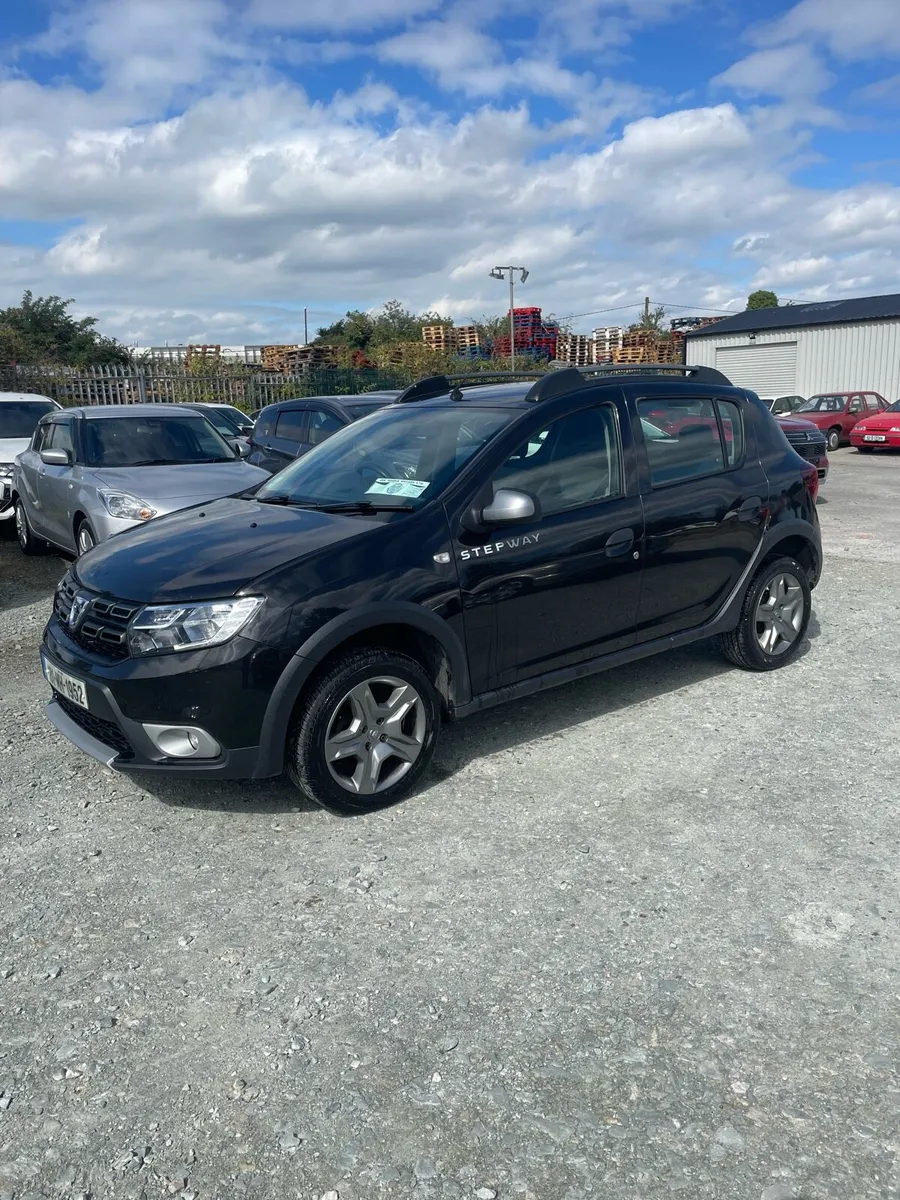 2018 Dacia Sandero Stepway - Image 1