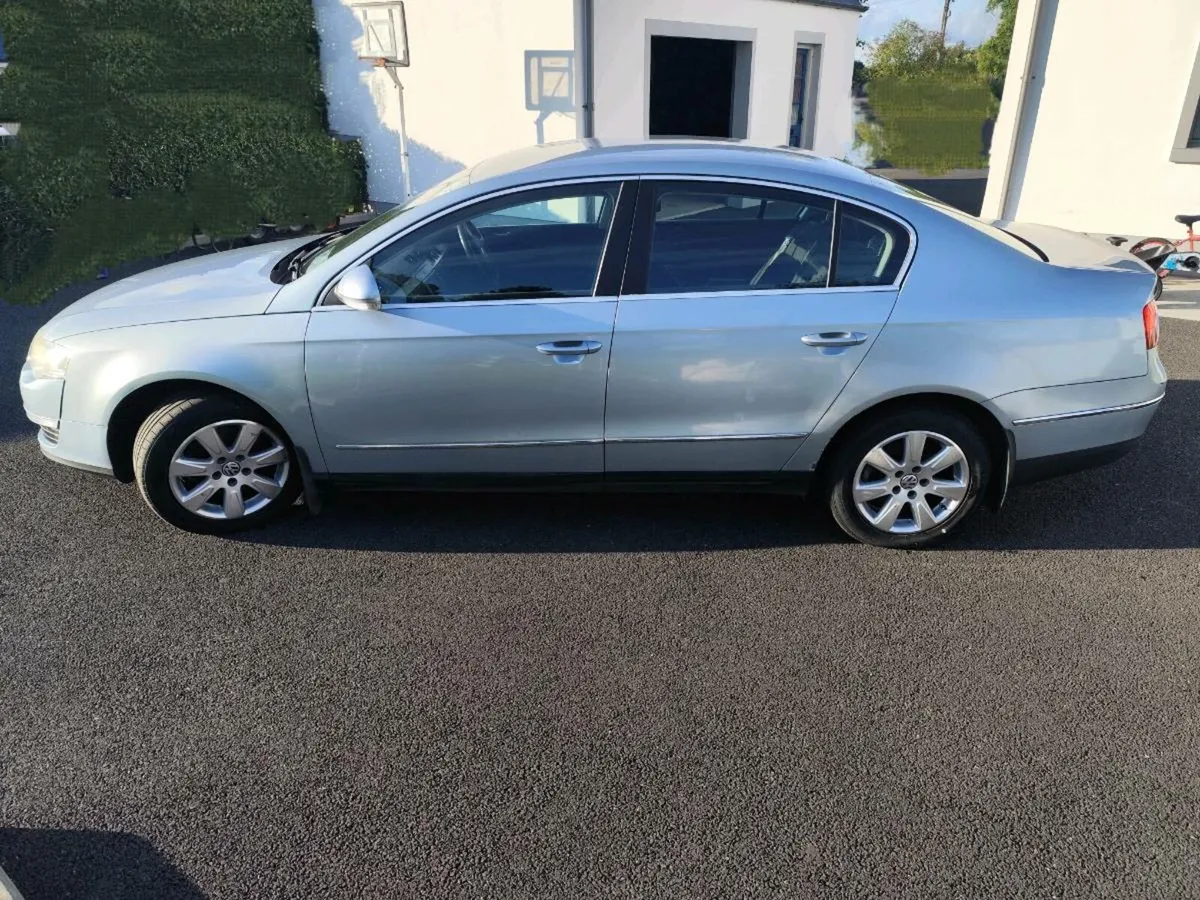 Volkswagen Passat 08 1.9TDI - Image 2