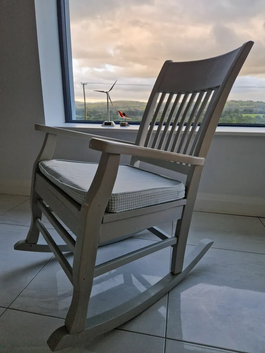Rocking Chair - Image 1