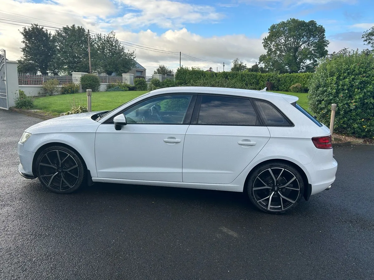 Audi A3 2.0 sport - Image 2