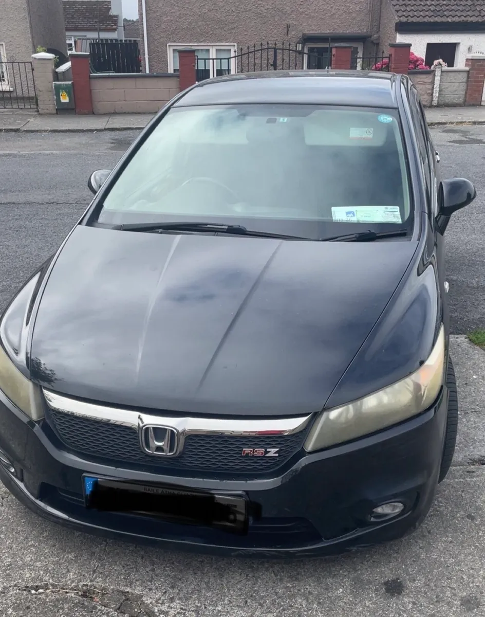 2009 7 seater Honda stream RSZ model - Image 1