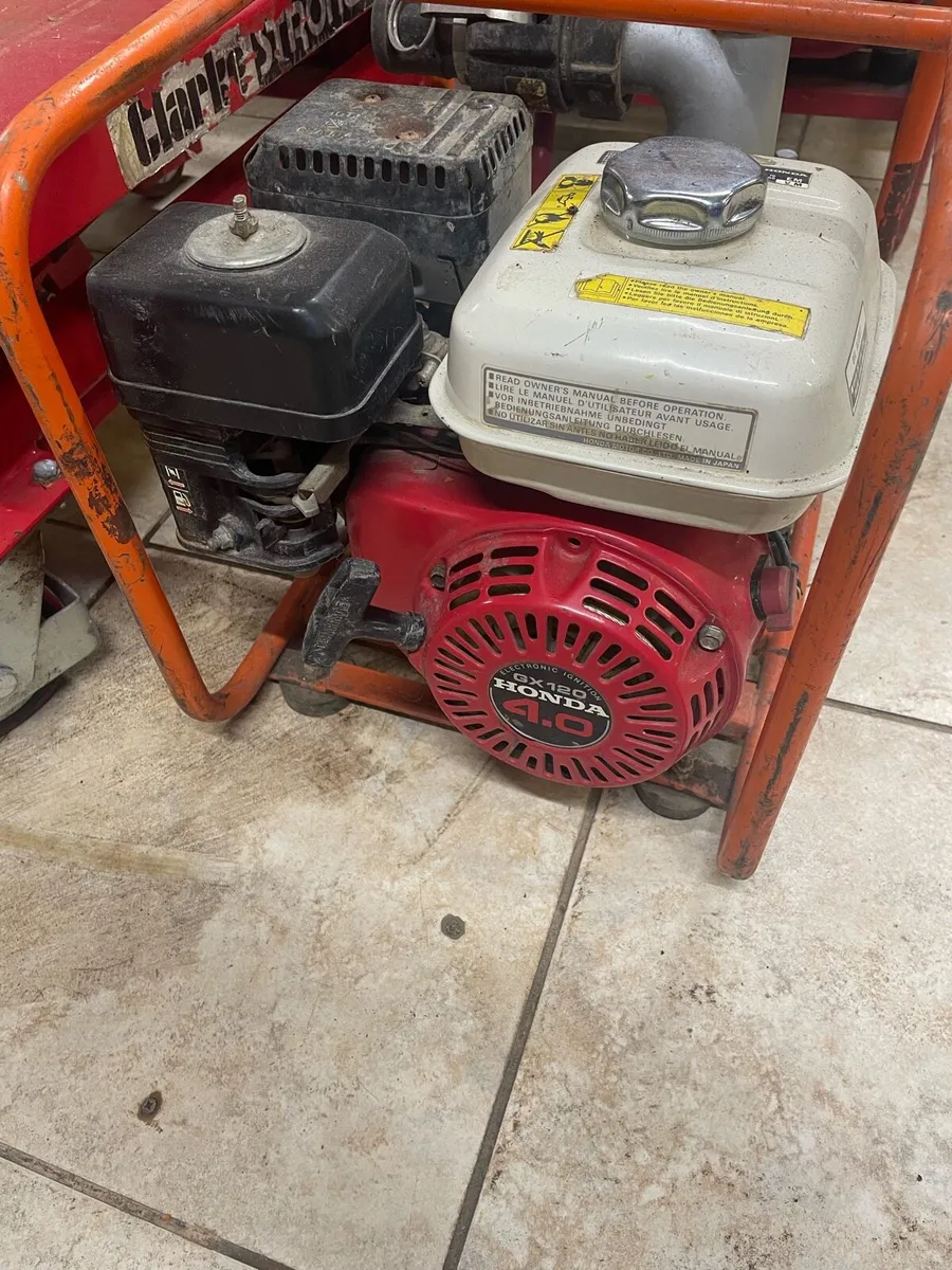 Water pump - Image 1
