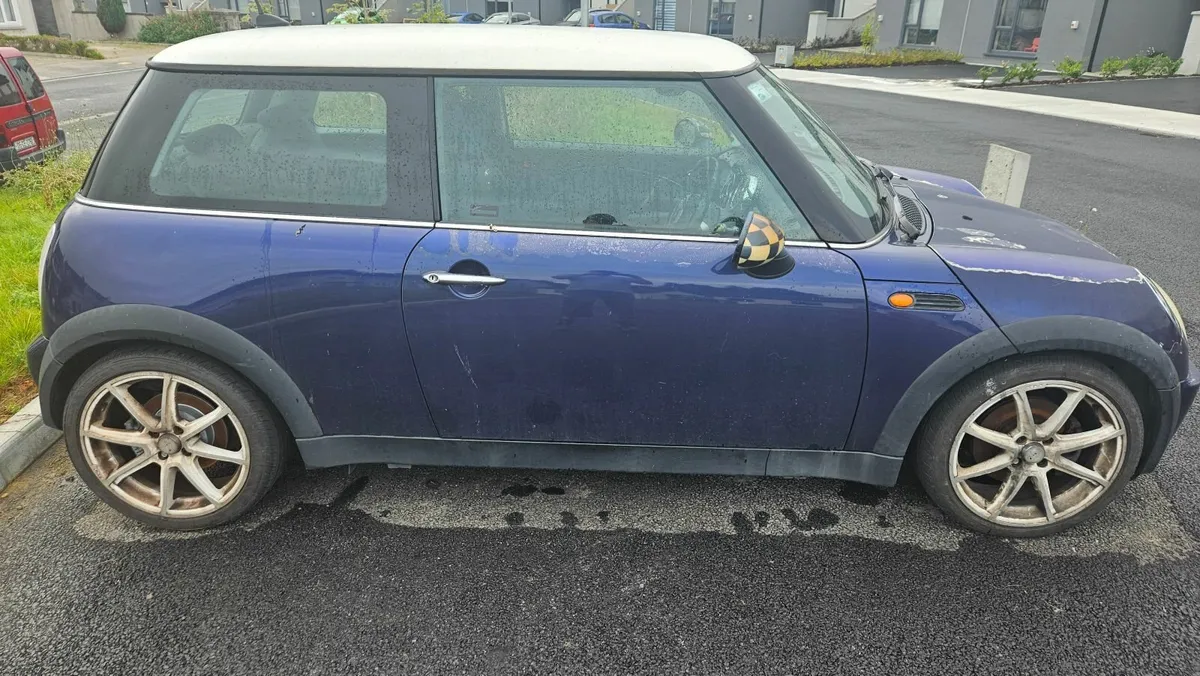 Mini Cooper 2005 - Image 2