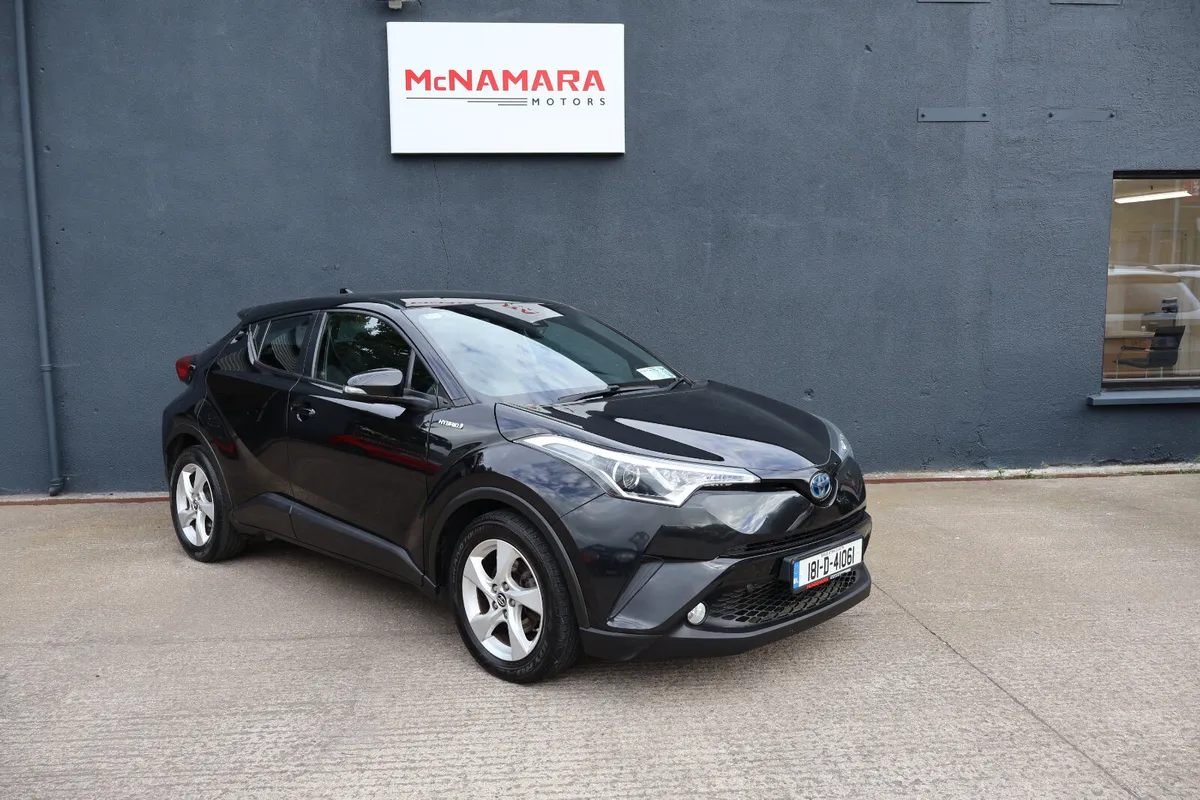 Toyota C-HR Luna 24 month NCT & 12 Month Warranty! - Image 1