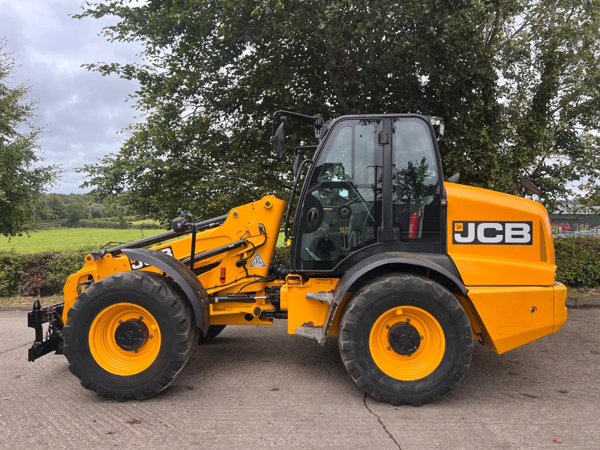 JCB TM320s - Image 1