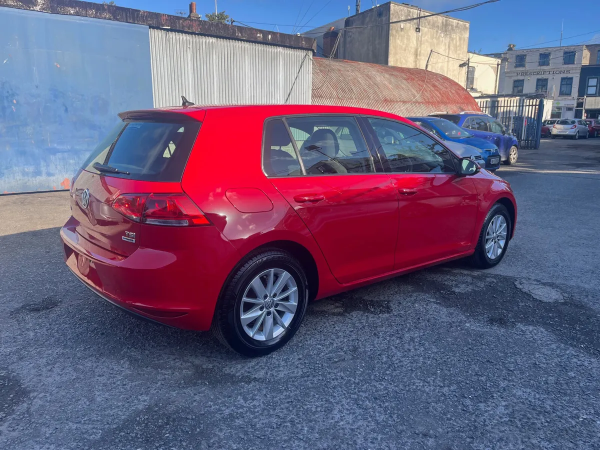 2016 VOLKSWAGEN GOLF, 48,000 KLM, LIKE NEW - Image 3