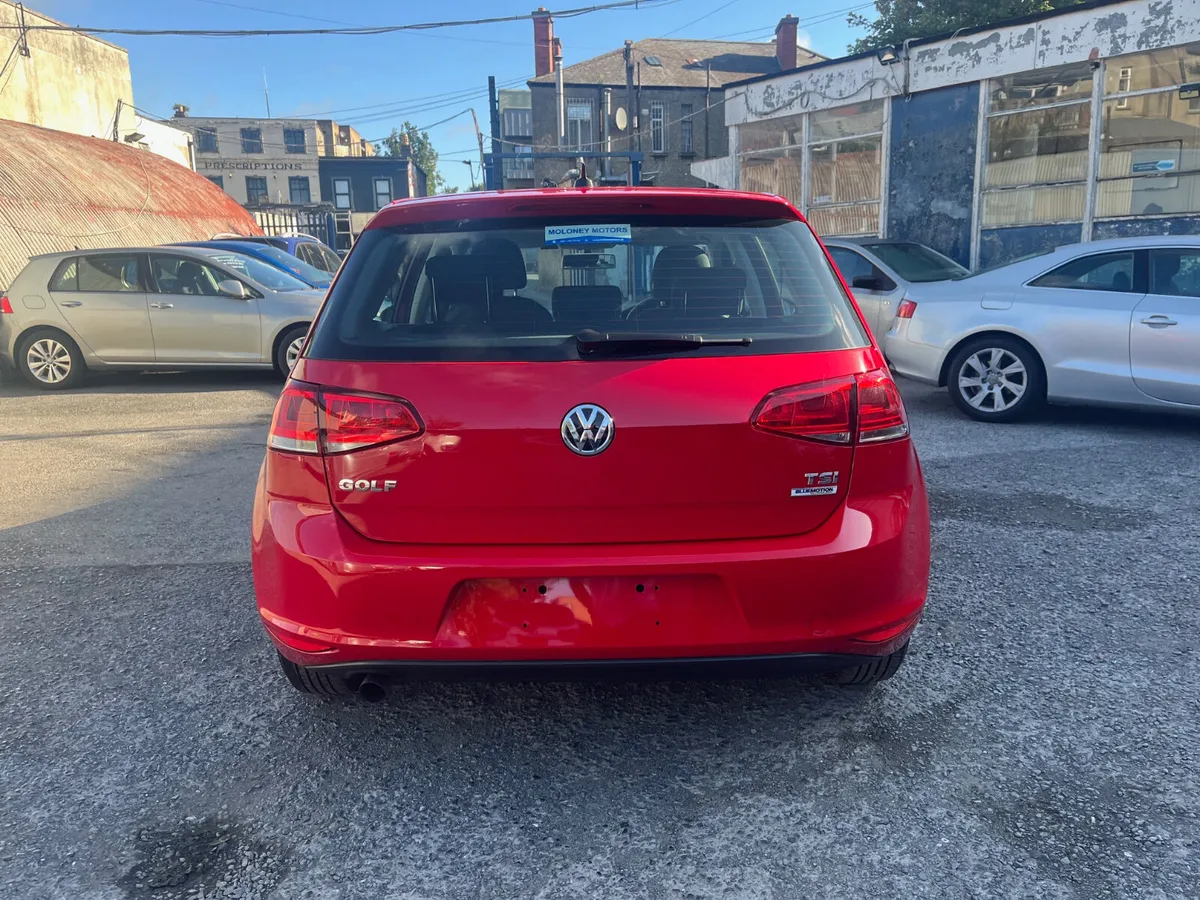 2016 VOLKSWAGEN GOLF, 48,000 KLM, LIKE NEW - Image 4