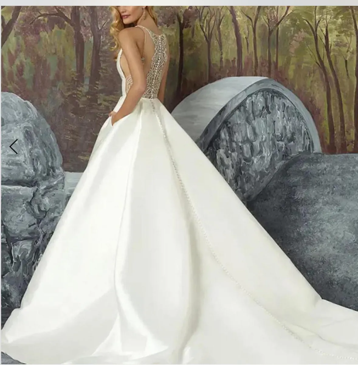 New unaltered wedding dress - Image 1