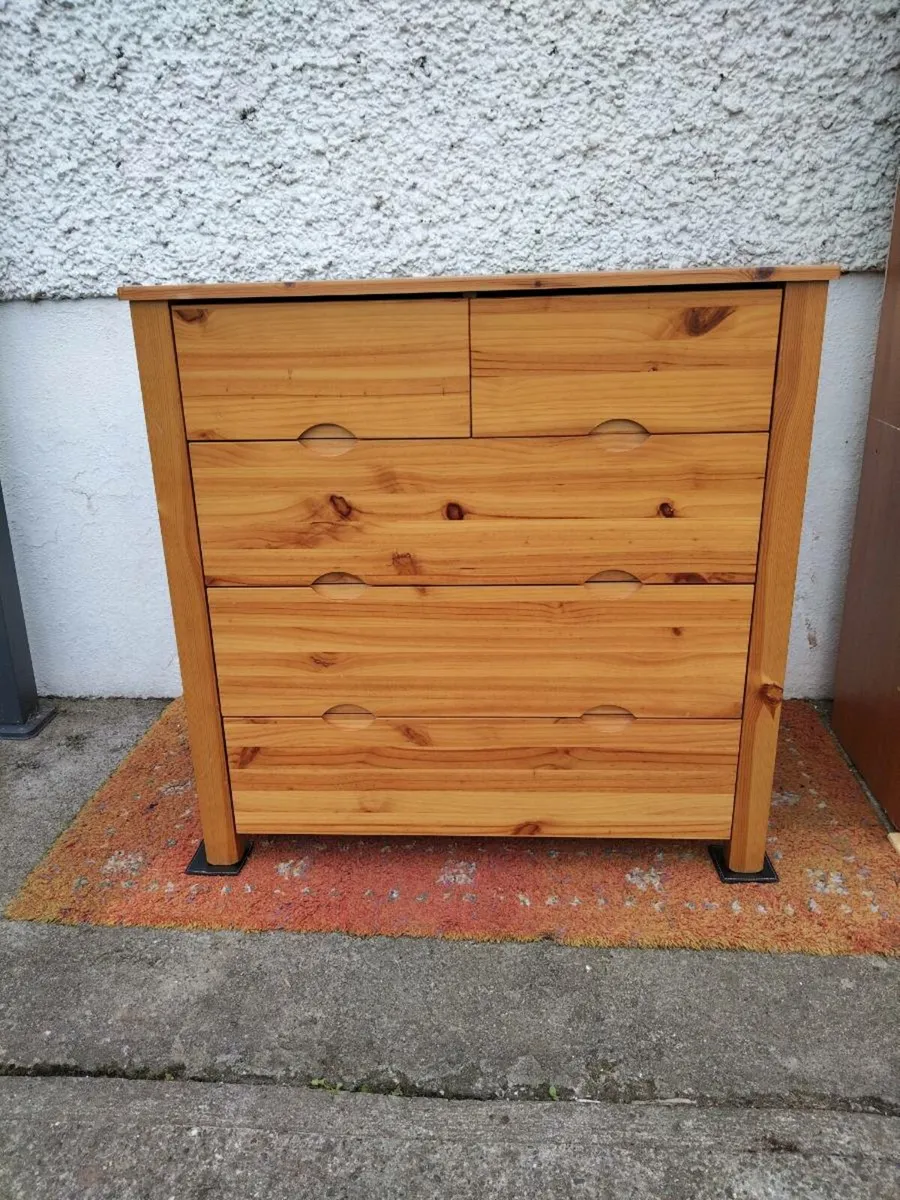 Pine Chest of Drawers - Image 1