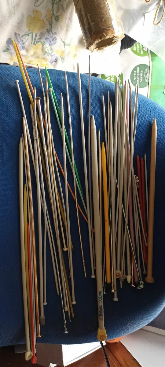 Knitting Needles - Image 3