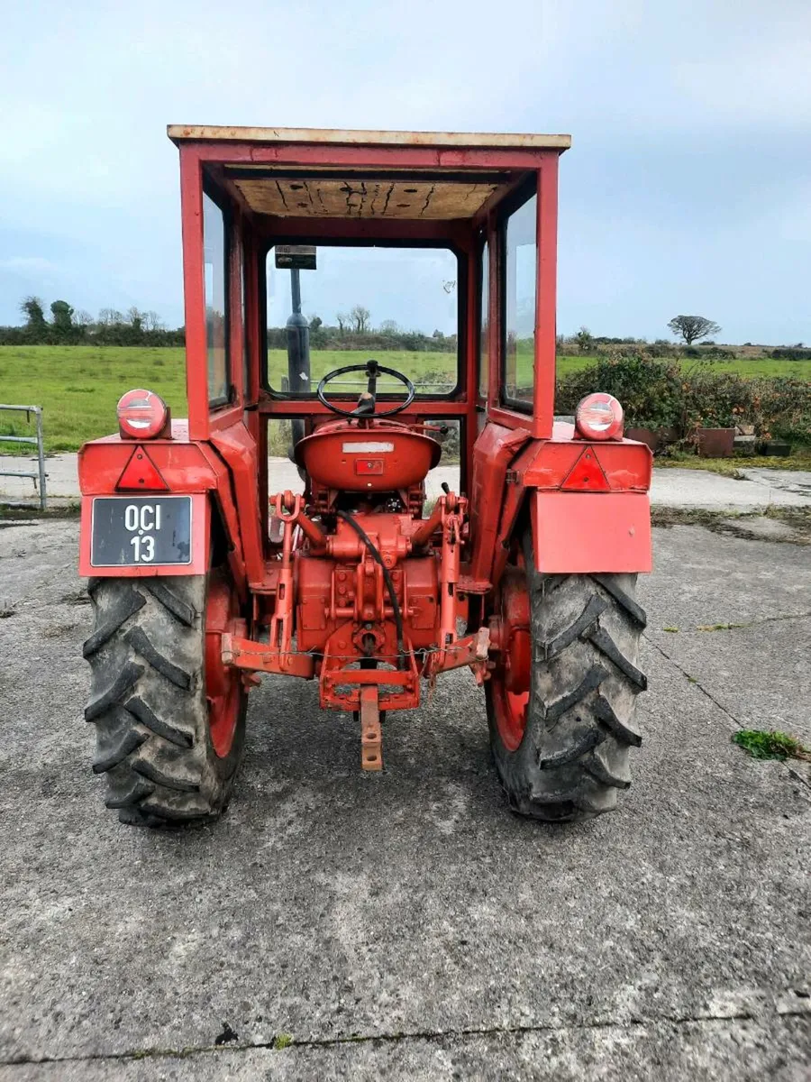 Zetor 4712 with tax book and Ferguson grubber - Image 2