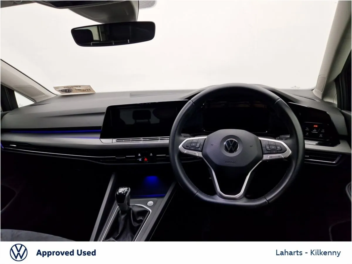 Volkswagen Golf Style 2.0 TDI 5DR 115HP - Image 4