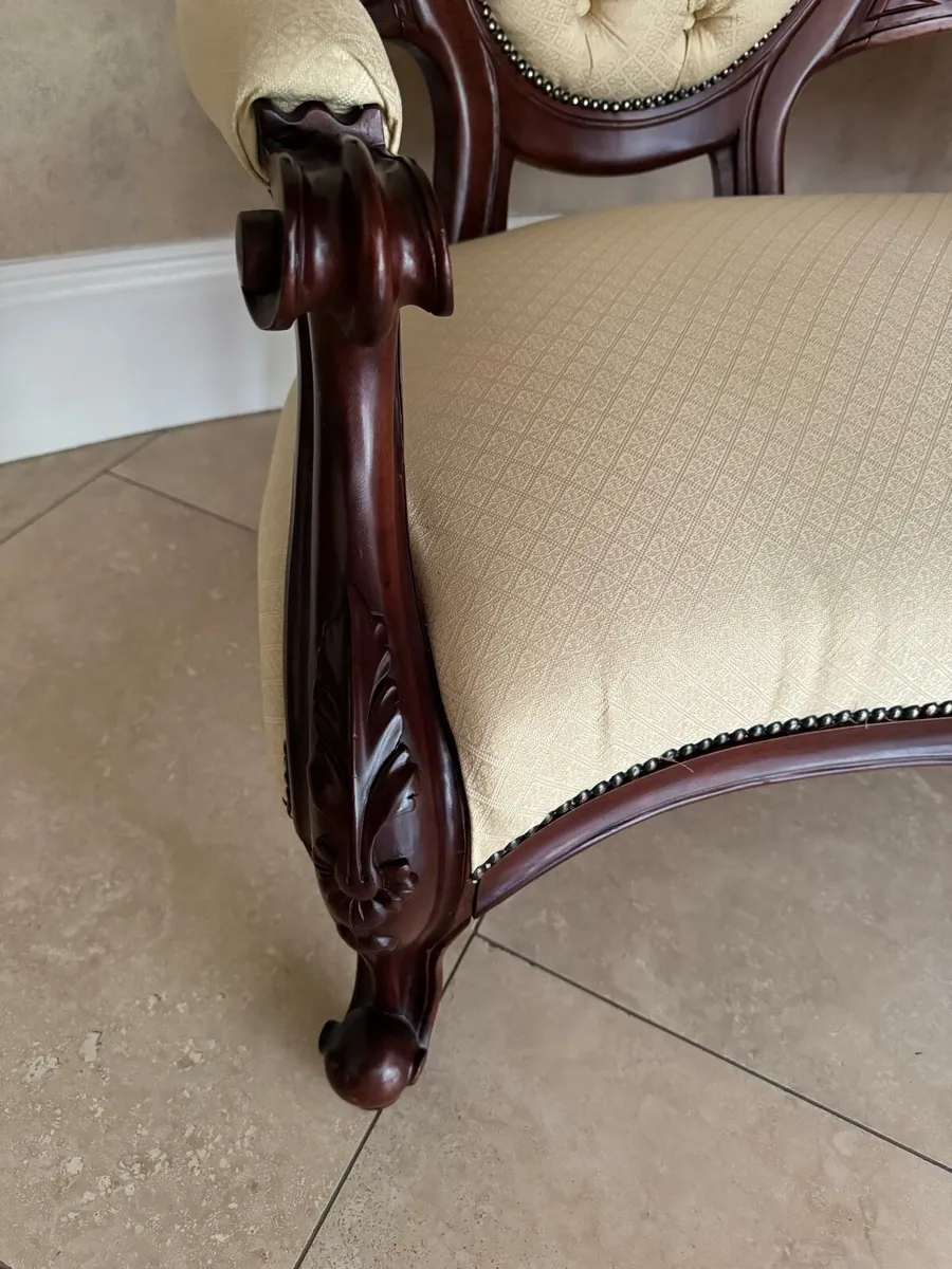 Chaise Lounge/ French Double Seat - Image 3