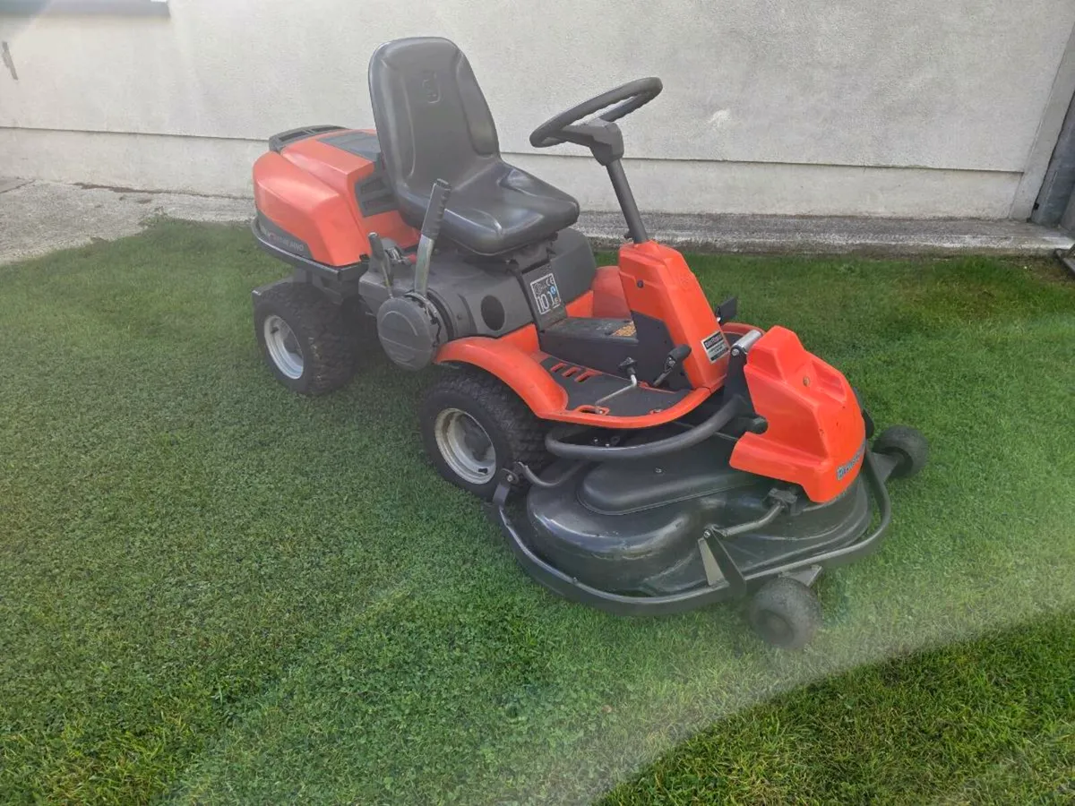 Husquvana 4 whee drive lawnmower for sale - Image 1