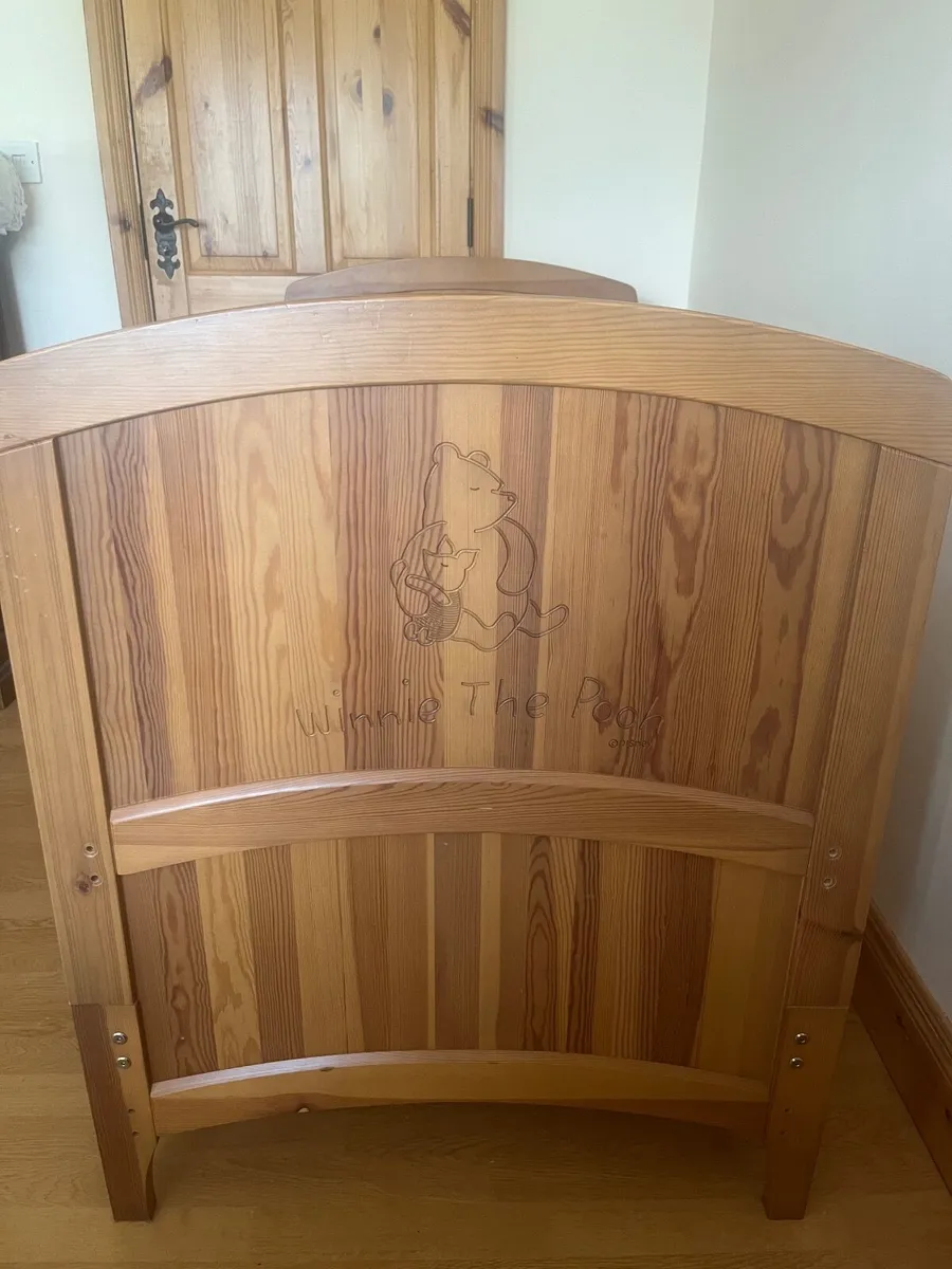 Cot bed - Image 4