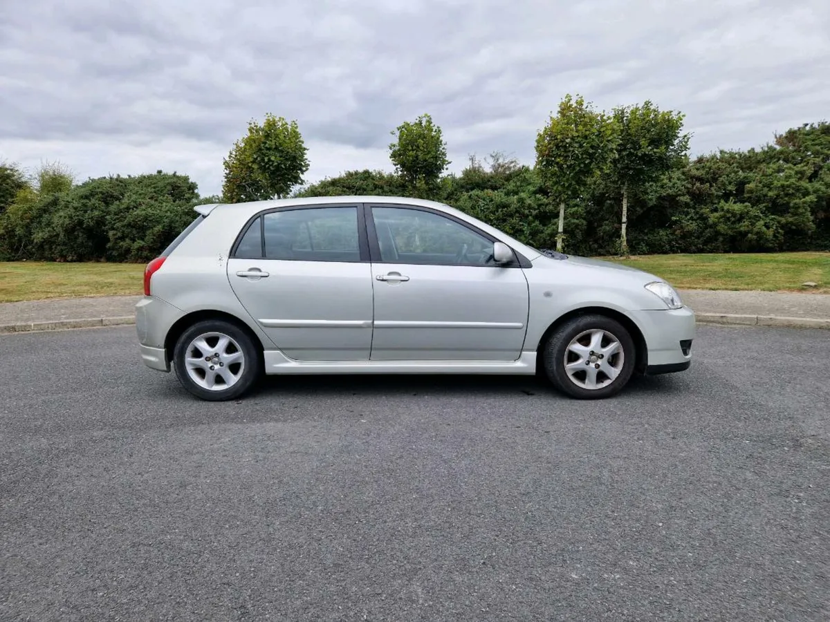 Toyota Corolla - Image 3