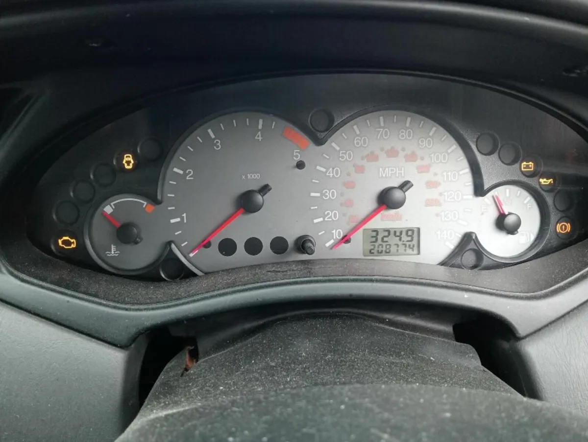 Ford Focus 2004 - Image 3