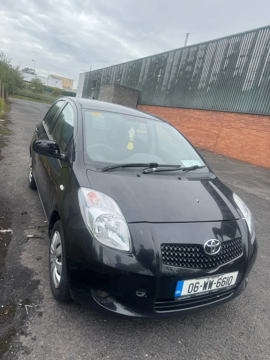 2006 Toyota Yaris - Image 1