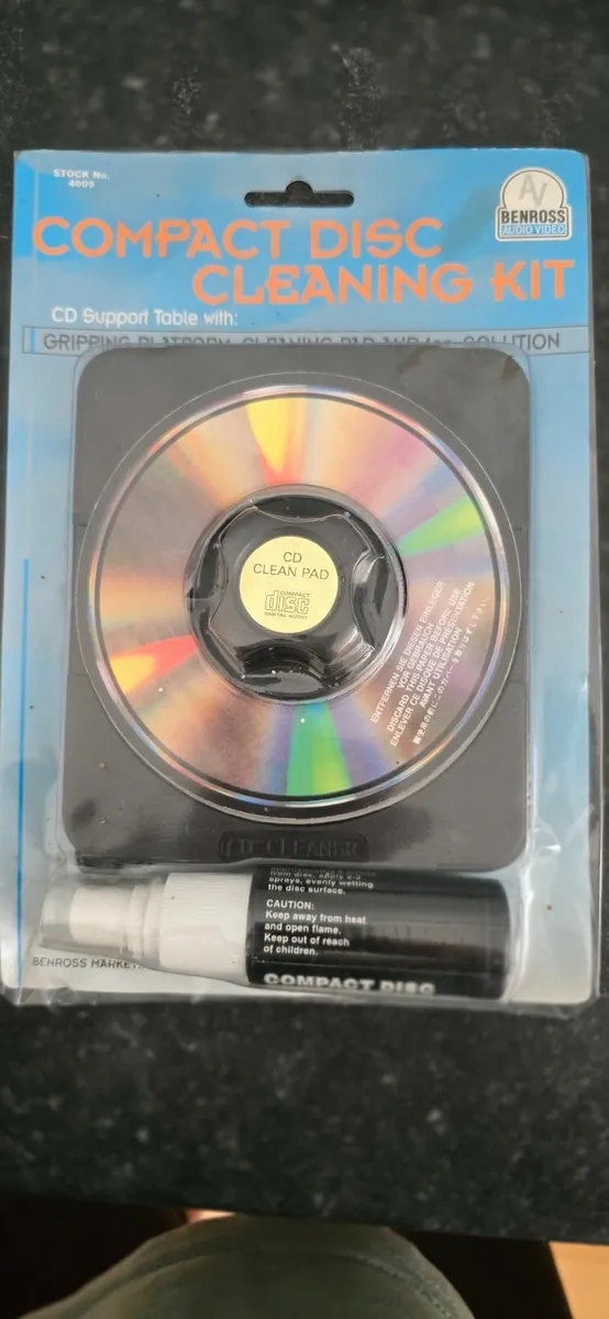 CD / DVD  DISC CLEANING KIT ORIGINALLY PACKED  '90 - Image 2