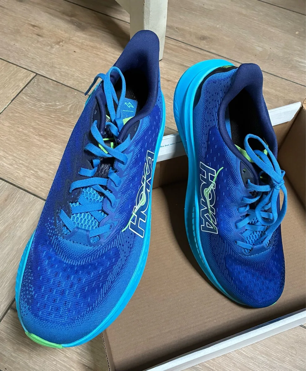 Runners - Image 1
