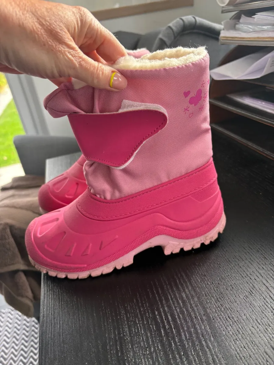 Children’s snow boots - Image 1
