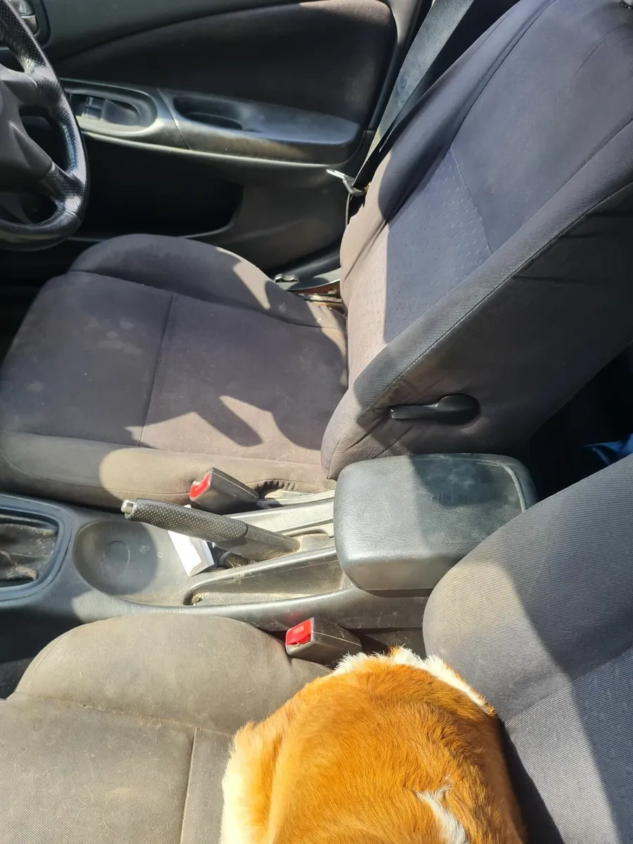 Nissan Almera 2006 - Image 3