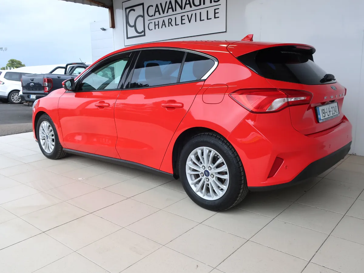 2019 FORD FOCUS 1.5TD TITANIUM 5DR 120PS - Image 4