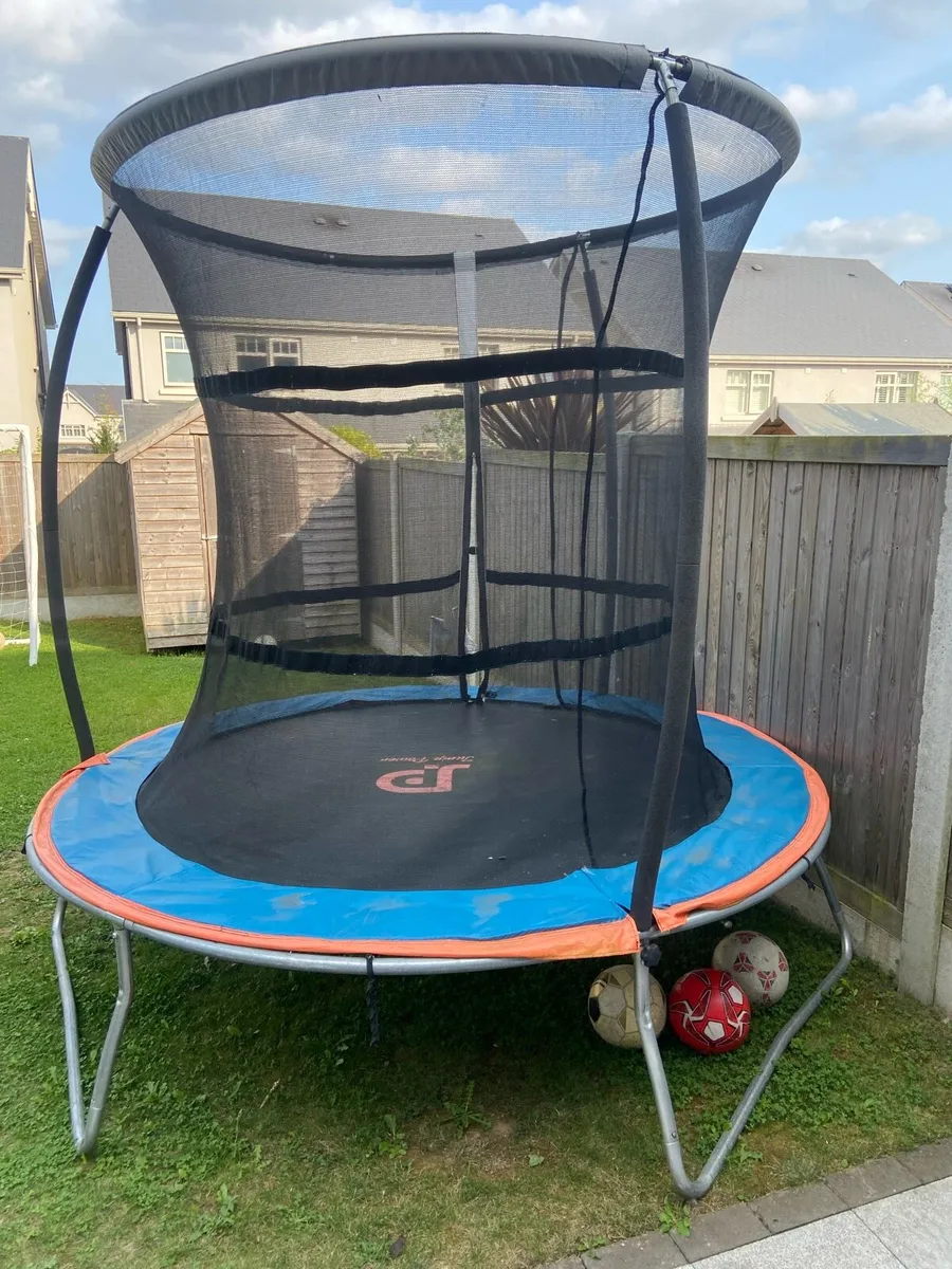 Trampoline - Image 2