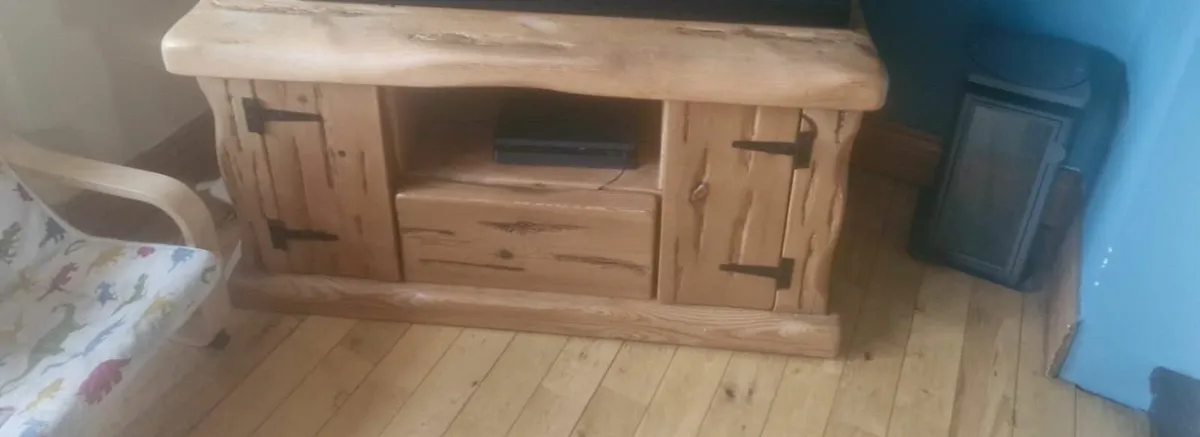 Living Room Furniture - Image 3
