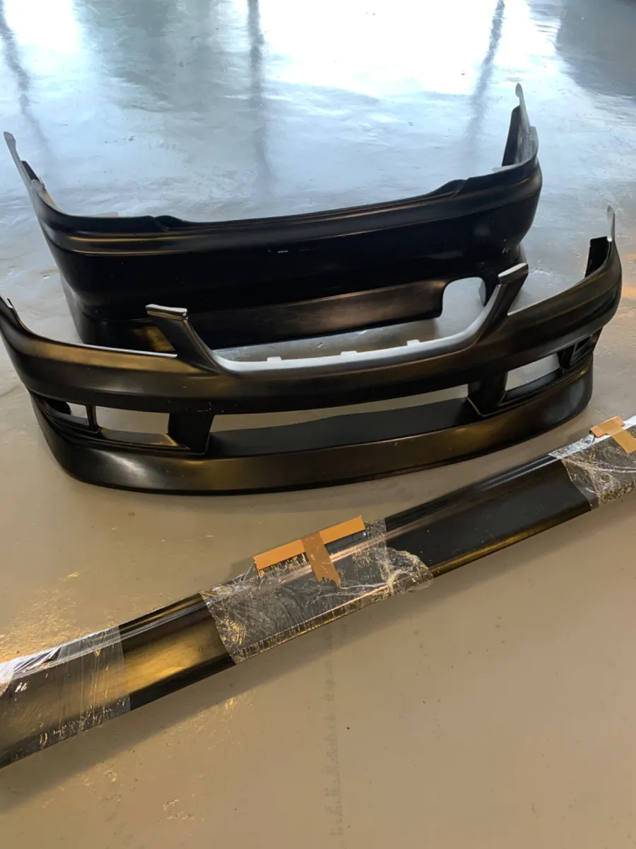 LEXUS IS200 BN KIT - Image 1
