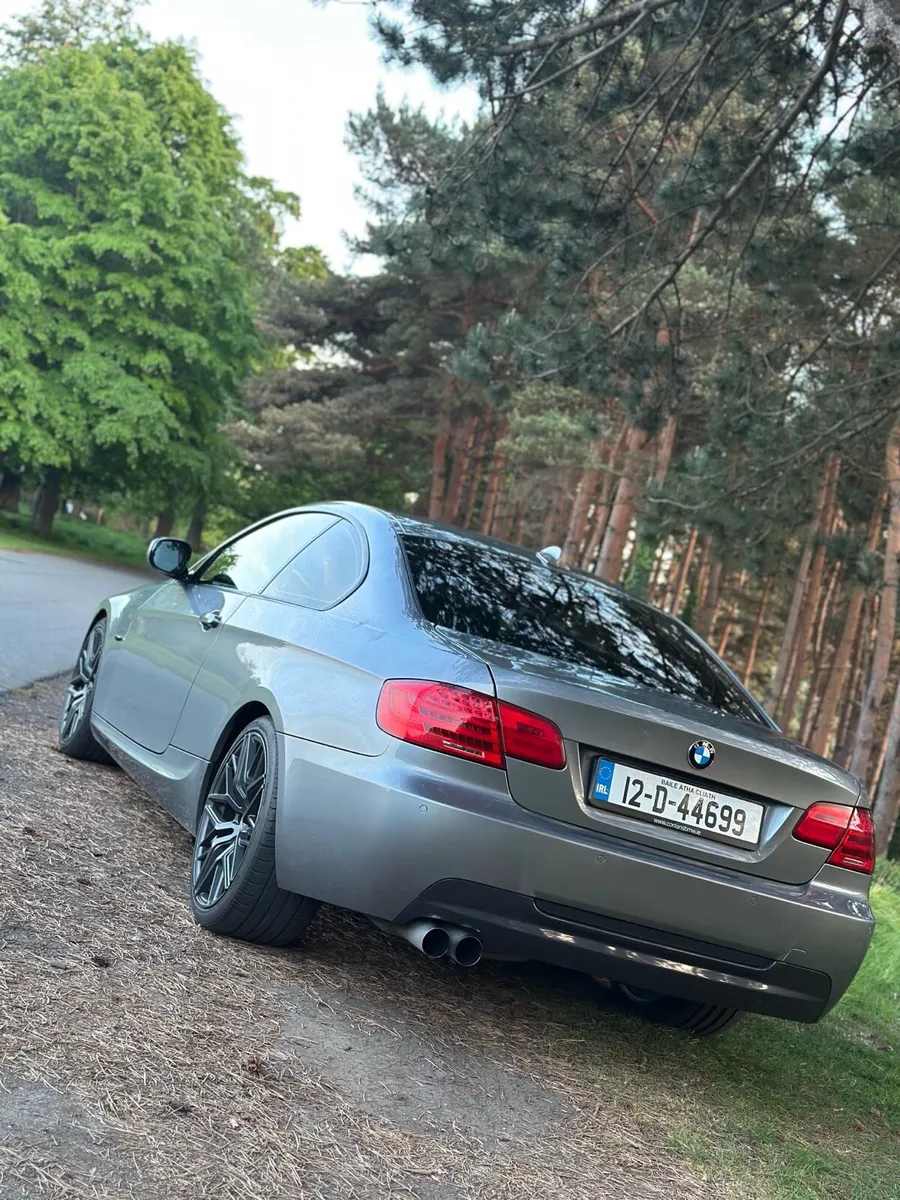 BMW 320 - Image 4