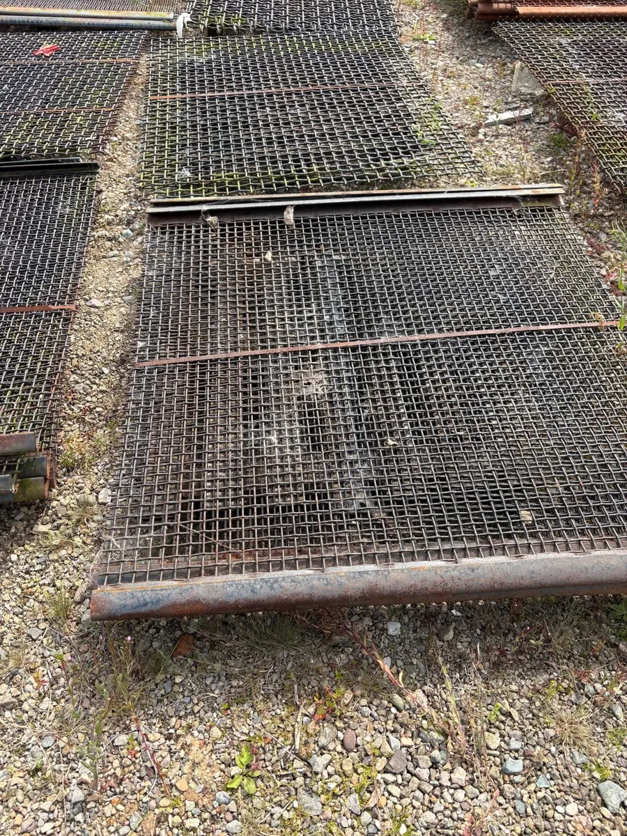 Screener Mesh - Image 4
