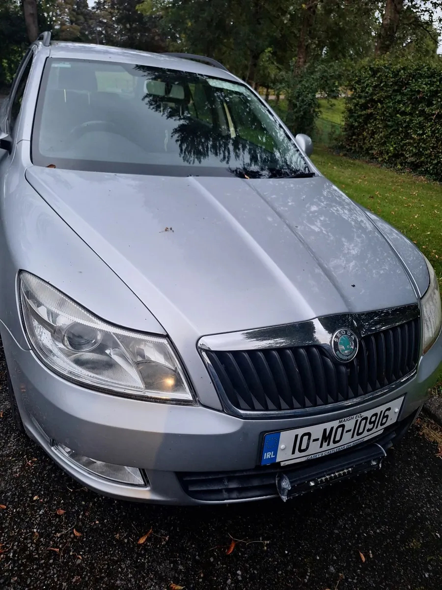 Skoda Octavia 2010 - Image 1