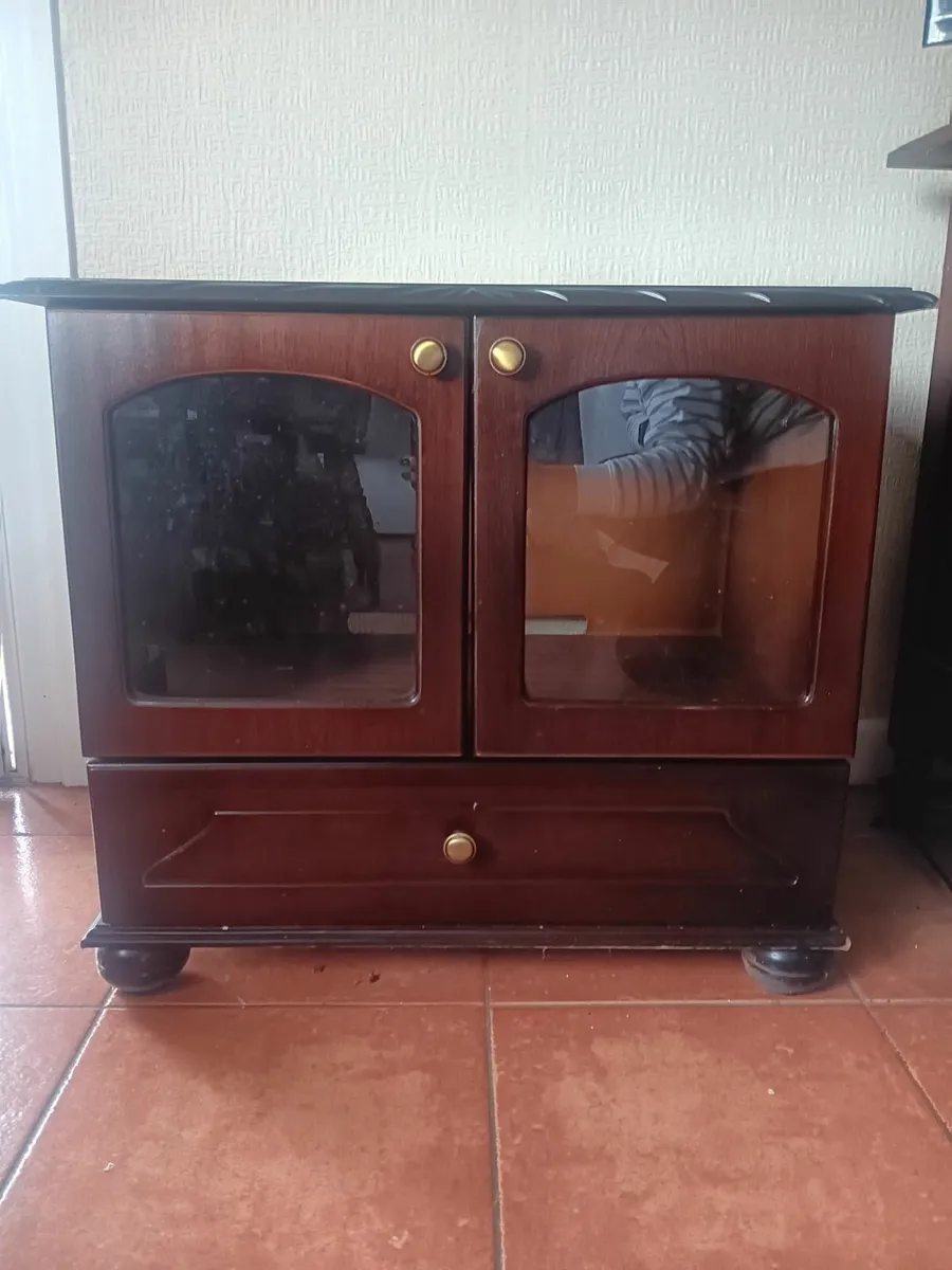 Display Cabinet - Image 2