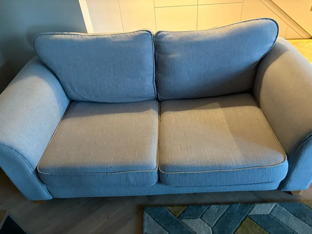 grey couch - Image 1