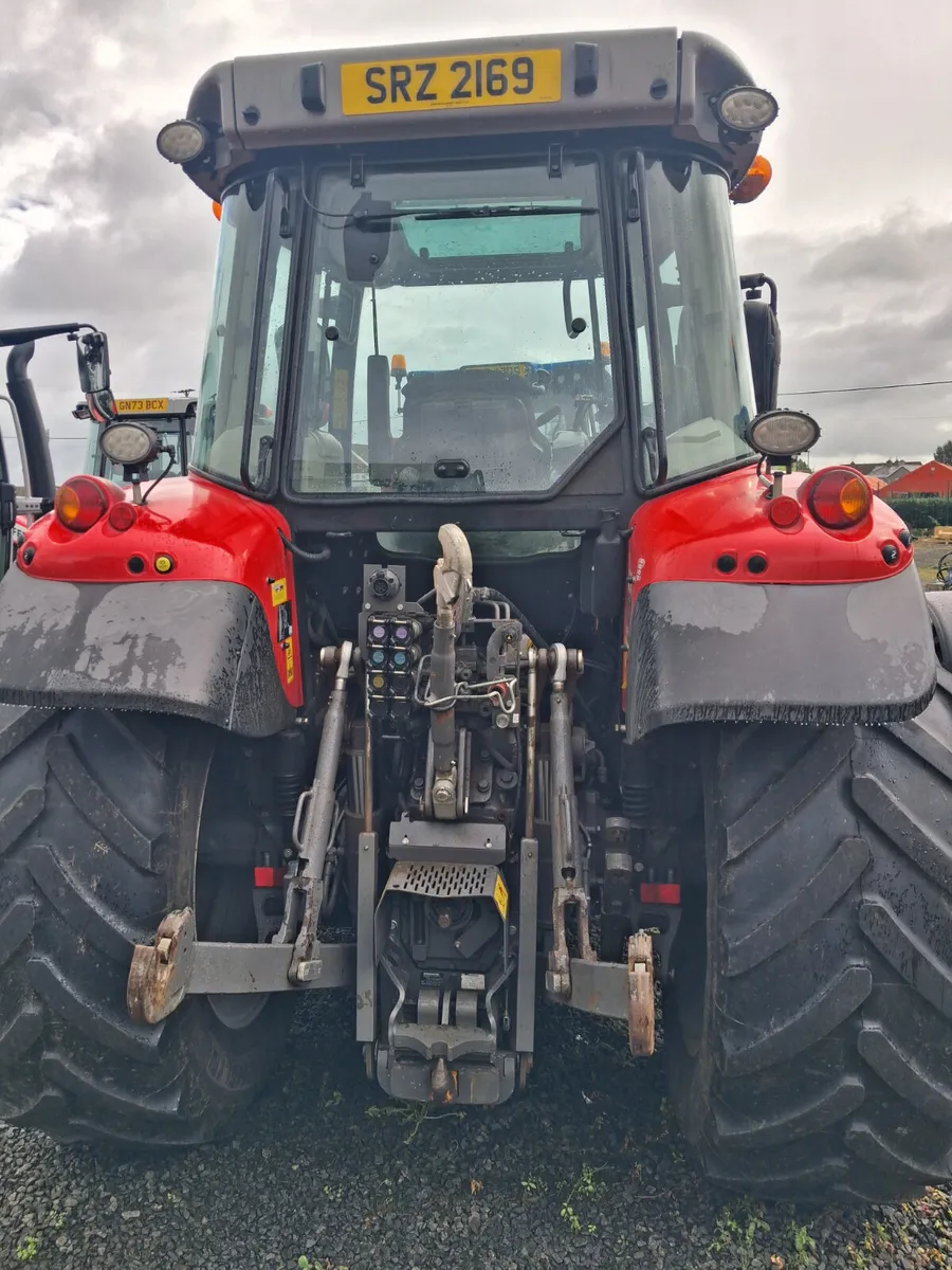 MF 5713S - Image 4