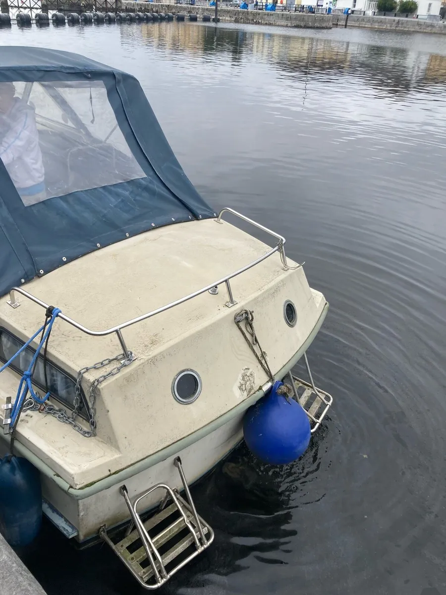 Boat - Image 3