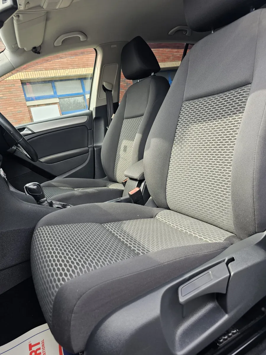 Volkswagen Golf 2013 - Image 4