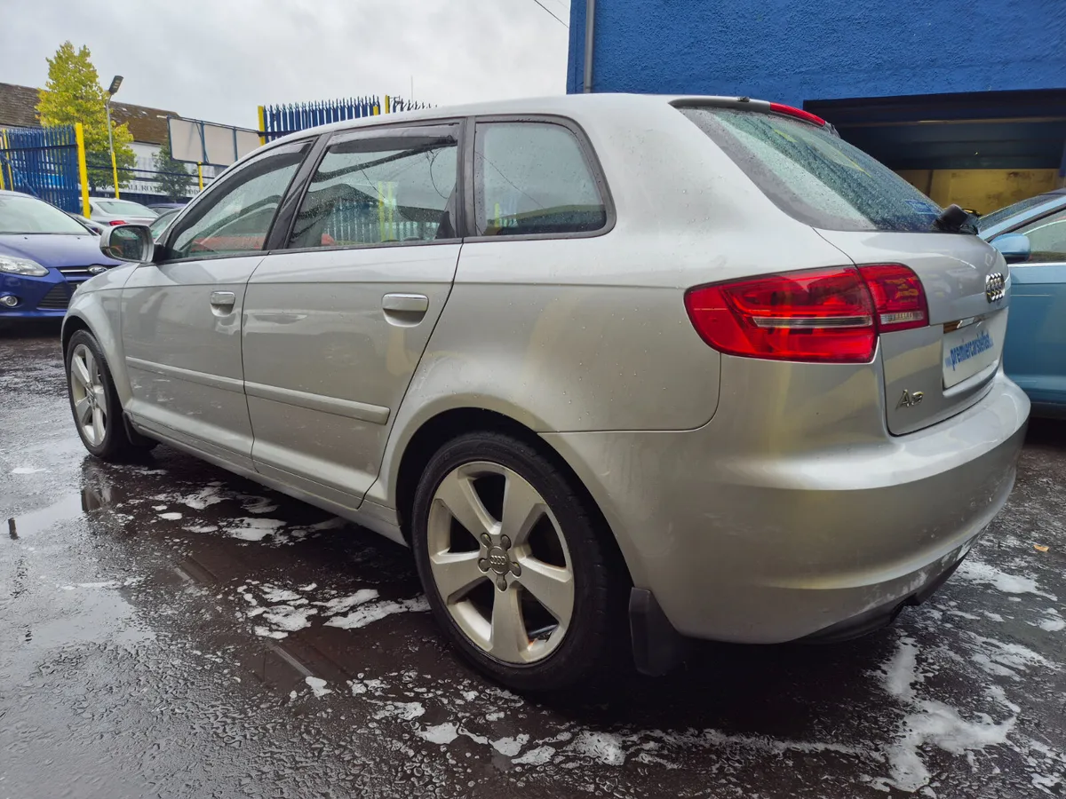 Audi A3 2012 - Image 2